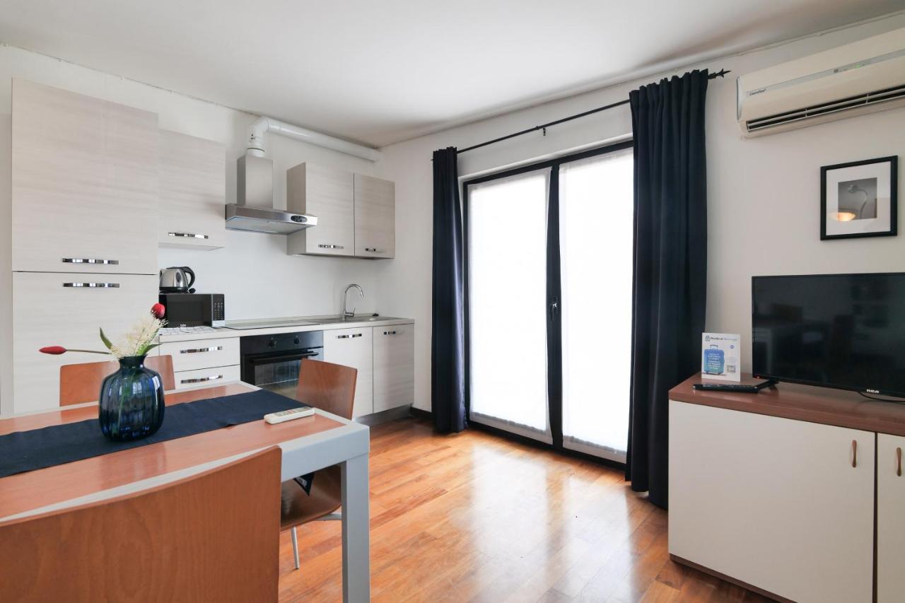 Ferienwohnung Primopiano - Euclide Mailand Exterior foto